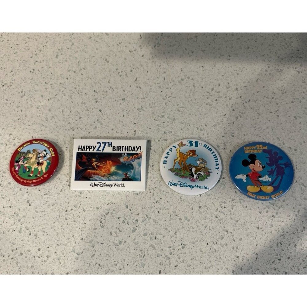 Disney button pin bundle - Picture 3 of 5